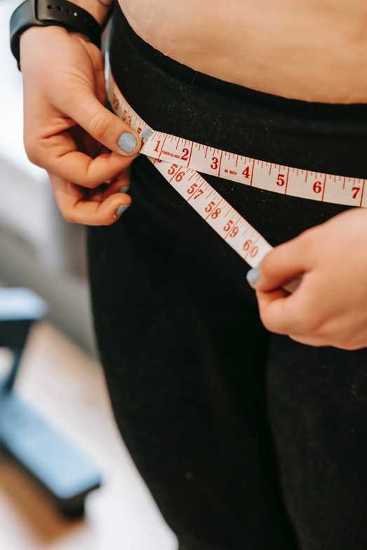 Weight loss and measuring tape